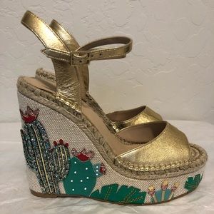 Kate Spade 6.5M Wedge Espadrilles Gold Cactus $278